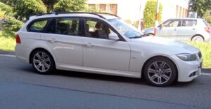 BMW 3 E90 battery